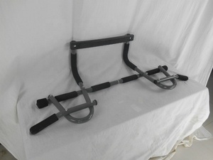 Barra per trazioni in acciaio, sbarra portatile per trazioni da porta per <span class=keywords><strong>fitness</strong></span> domestico - Product Image 2