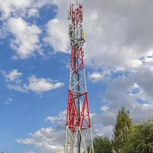 Телекоммуникационная вышка: Трехногая трубчатая вышка из оцинкованной стали для мобильных и антенных систем - Product Image 1