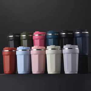 Bouteille d'eau isotherme sous vide en acier inoxydable 304 de 4e génération avec poignée <span class=keywords><strong>portable</strong></span> et paille, pour <span class=keywords><strong>voiture</strong></span>, haute qualité, logo personnalisé - Product Image 2