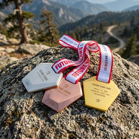 Médailles sportives personnalisées en alliage de zinc 3D avec lettres, médailles de gymnastique en métal plaqué or, argent, cuivre, médaille avec logo personnalisé