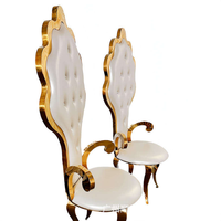 Chaises de banquet modernes de luxe en cuir PU doré et blanc pour restaurants, fêtes, chambres et appartements (vente en gros)