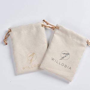 Sac de rangement pour bijoux en velours exquis, personnalisable en différentes couleurs et tailles, style peluche courte blanche haut de gamme - Product Image 5