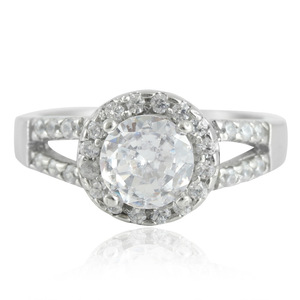 Yunnique – bague en acier inoxydable pour femmes, avec pierres précieuses blanches, sertie pavé, bijoux de fiançailles à la mode, 210119 - Product Image 1