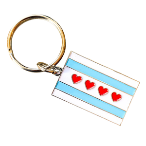 13 años de fábrica personalizada la bandera de Chicago con corazones lo dice todo llavero de esmalte de Metal - Product Image 1