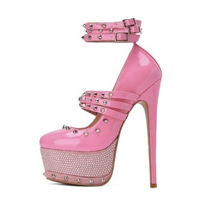 Chaussures pour femmes en cuir verni à rivets, talons hauts et fins, plateformes, bout rond, boucles à la cheville, chaussures de soirée, grande taille 47 - Product Image 5