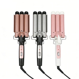 เครื่องหนีบผมแบบ 3 แกน ขนาด 32 มม. 125 วัตต์ 200 องศาเซลเซียส แรงดันไฟฟ้าคู่ รุ่น WLX-916 ป้องกันผมชี้ฟู พร้อมแกนเซรามิกคุณภาพพรีเมียม - Product Image 2