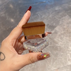 Met diamant ingelegde hoogwaardige foundation make-upborstel Geen sporen Zacht synthetisch haar Acrylhandvat Platte borstel voor gezicht Nieuwe hete verkoop - Product Image 1