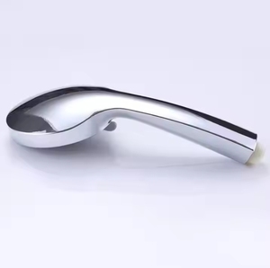 Moderno cabezal de ducha de lluvia cromado de pared con 3 salidas de agua, alta <span class=keywords><strong>presión</strong></span> y ahorro de agua para accesorios de grifería de baño - Product Image 2