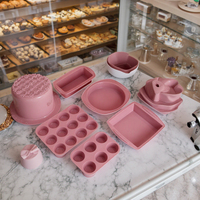 7 pièces trois couleurs Silicone gâteau moule cuisson ensemble d'outils ménage four Toast Biscuit pain pâtisserie Muffin tasse moule