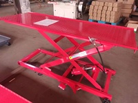 OEM CE 1000LB (450KG) Plateforme élévatrice à ciseaux pneumatique hydraulique en acier pour moto et voiture