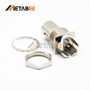 Connecteur BNC femelle 75 Ohm droit à montage sur bord de circuit imprimé, interface panneau 16 mm pour systèmes de diffusion UltraHD 12G-SDI - Product Image 2