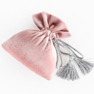 Bolsa de Regalo de Terciopelo Rosa y Azul con Borlas, Bolsa Protectora con Cordón, Material de Yute Reciclable para Manualidades - Product Image 4