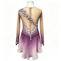 Robe de patinage artistique à manches longues en maille dégradée violet-rose, avec grand strass, dos en V et mousseline ondulée pour performance