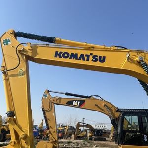 Vente spéciale d'excavatrice Komatsu PC220 importée au Japon Pelleteuse d'occasion Pelleteuse sur chenilles 22 tonnes d'occasion à bas prix Marque japonaise Komatsu Vente spéciale - Product Image 3