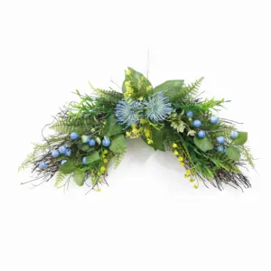 Ingrosso ornamento di primavera appesa porta in Rattan ciondolo fiori blu foglie verdi decorazione Swag
