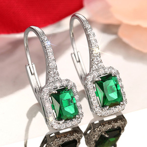 Orecchini Eleganti e Lucenti per Donne, Gioielli Alla Moda per Feste e Matrimoni - Product Image 4
