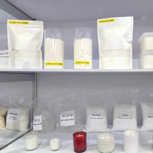 Serpihan Lilin Kedelai Lilin Alami C3 Bahan Baku untuk Lilin Lilin Kedelai Murni Terbuat dari Minyak Kedelai - Product Image 4