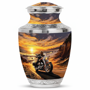 Venta caliente de alta calidad hermoso diseño latón adultos urnas de cremación para cenizas urnas hechas a mano urnas funerarias - Product Image 1