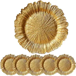 Plastic Reef Charger Plates Glossy Finish 13'' Charger Plates Floral Rim Luxury Charger Plates Gold for Wedding Decoration