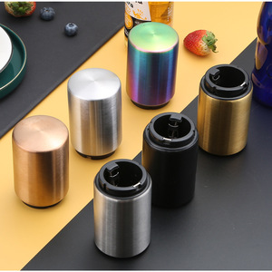 Ouvre-bouteille de bière automatique en acier inoxydable en métal avec logo personnalisé - Product Image 3