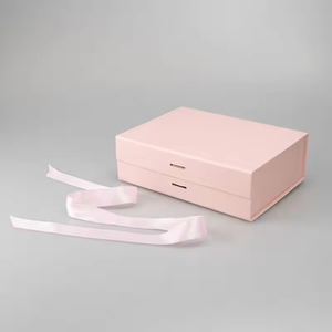 Caja de Regalo Magnética, Reciclable, Rígida, Personalizable y Hecha a Mano con Tapa con Lazo para Cumpleaños, Bodas y San Valentín - Product Image 5