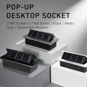 Presa da Scrivania Pop-Up in Lega di Alluminio, 3 Prese 16A IP44, Design Moderno, Standard UK/EU - Product Image 2