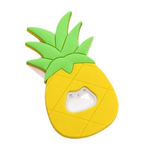Porte-clés boussole en caoutchouc souple PVC personnalisé, décapsuleur, aimant de réfrigérateur, imprimé UV, forme 3D, luxe - Product Image 3