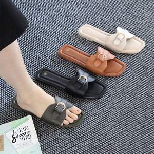 Fashionable Outdoor Lightweight Wholesale Comfortable Open-toe Casual Wholesale Breathable Soft-soled Women Sandals and <b>slippers</b> - Product Image 1