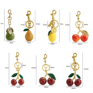 <span class=keywords><strong>Sac</strong></span> cerise breloque cadeaux porte-clés fruits pour femmes accessoires de mode de luxe mignon pendentif <span class=keywords><strong>sac</strong></span> à main décoration porte-clés fruits - Product Image 3
