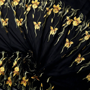 Tissu en tulle léger brodé d'iris noirs et jaunes, dentelle florale botanique avec accents argentés pour robes de mariée - Product Image 1