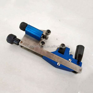 10KV Cable Stripping Chamfer <b>Tool</b> Hand Stripping Semiconductor Layer of Cable Pliers Insulation Cable <b>Stripper</b> - Product Image 3