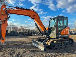 Miniexcavadora Compacta y Eficiente DX89R-7 con Cucharón de 0.28m³ y Respuesta Rápida para Proyectos en Huertos Pequeños - Product Image 4