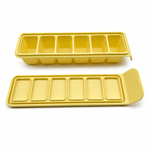 Plateau de conservation alimentaire en silicone à 4 compartiments, compatible four et micro-ondes, pour la préparation et la congélation de diverses sauces - Product Image 4