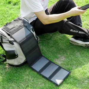 Panneau <span class=keywords><strong>solaire</strong></span> pliable d'extérieur à charge rapide pour téléphone <span class=keywords><strong>portable</strong></span>, panneau photovoltaïque monocristallin 5V 9V 30W avec carte de charge intelligente - Product Image 3