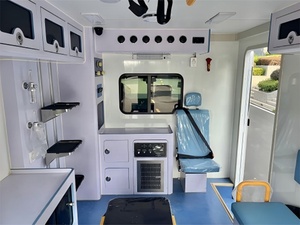 Max. Véhicule d'ambulance Shacman de fabrication industrielle, vitesse 120 km/h, mini-ambulance de transport pour le transfert de patients et les premiers secours - Product Image 6