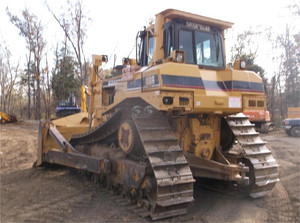 Pompe moteur longue durée 100 % originale et durable pour bulldozer sur chenilles D8R D9R D7R, capacité de bêchage de 7,5 m, haute efficacité - Product Image 3