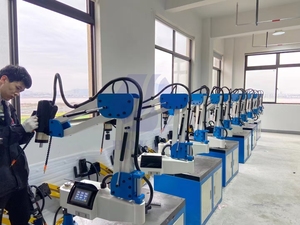 Machine de taraudage automatique à bras robotisé pour perçage vertical, avec bras télescopique et bras de taraudage électrique - Product Image 6