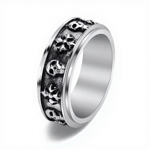 Anillo Antiestrés Giratorio de Acero Inoxidable con Diseño Personalizado, Anillo Punk para Hombre con Calavera y Cruz Chapado en Oro de 18K - Product Image 1