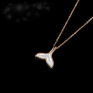 Muyu Fishtail Necklace Natural Seashell Pendant Gold Chain Women's Clavicle Jewelry Gift - Product Image 2