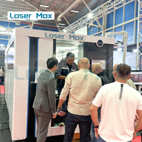 Machine de découpe laser à fibre populaire haute puissance 6025 6015 6024 de type fermé avec double table d'échange 12kw 20kw 30kw