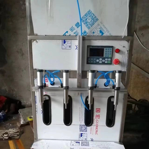 Macchina riempitrice semi automatica <span class=keywords><strong>auto</strong></span>-fluida imbottitura quantitativa pasta di miele attrezzature per inscatolamento a pressione in vendita - Product Image 1