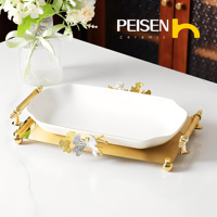 Plateau de service en céramique avec cadre et poignées en métal doré, 2 tailles, plateau à fruits et desserts en porcelaine blanche, plateau de vanité avec accent feuille