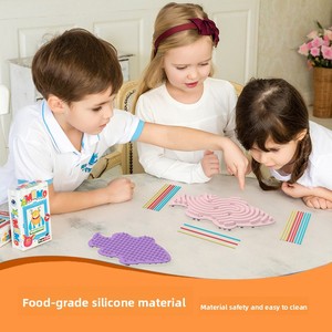 Bestseller: Tavola Sensoriale Educativa a Forma di Pesce per Bambini, Giocattolo Antistress in Silicone di Grado Alimentare - Product Image 3