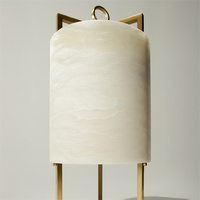 Lampe de table en albâtre naturel de forme lanterne en laiton classique de luxe, éclairage décoratif personnalisé pour hôtel, villa, chambre à coucher, restaurant
