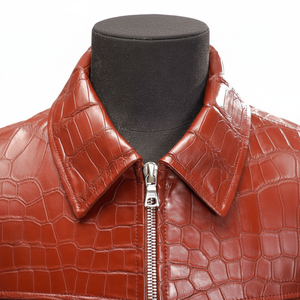 Vente flash : Veste en cuir de vache véritable brun rougeâtre avec style crocodile, fermeture éclair intégrale de haute qualité, style col rond - Product Image 1