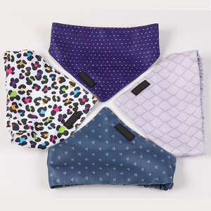 <span class=keywords><strong>Bandana</strong></span> <span class=keywords><strong>pour</strong></span> <span class=keywords><strong>chien</strong></span> de bonne qualité à prix abordable, foulard de luxe personnalisé, accessoire de mode, bandanas triangulaires <span class=keywords><strong>pour</strong></span> animaux de compagnie - Product Image 4