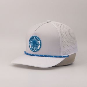 Casquettes <span class=keywords><strong>de</strong></span> baseball ajustables en PVC perforées au laser avec cordon, pour la plage et la natation, personnalisables, vente en gros - Product Image 2