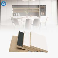 Panneau de particules 16mm 18mm de qualité E1, plaqué mélamine, pour meubles, résistant à l'humidité, surface lisse, design moderne, pour cuisine, conforme CARB