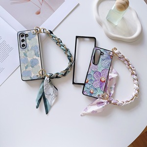 เคสโทรศัพท์มือถือลายดอกทิวลิปสีม่วงพร้อมผ้าพันคอไหมสำหรับ Samsung <span class=keywords><strong>Galaxy</strong></span> <span class=keywords><strong>Z</strong></span> <span class=keywords><strong>Fold</strong></span> 6 5 4 3 vivo XFold Xiaomi <span class=keywords><strong>Fold</strong></span> <span class=keywords><strong>2</strong></span> 3 - Product Image 4