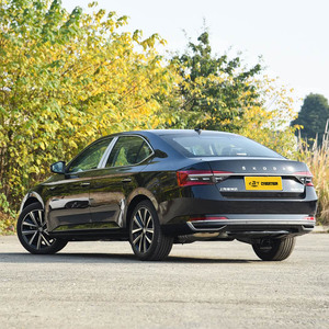 Autos Usados Skoda <span class=keywords><strong>Superb</strong></span> 2025 2024 <span class=keywords><strong>2023</strong></span> TSI280 DSG Premium Hatchback Turbo Cargador Volante Skoda <span class=keywords><strong>Superb</strong></span> Confort Vehículo - Product Image 5